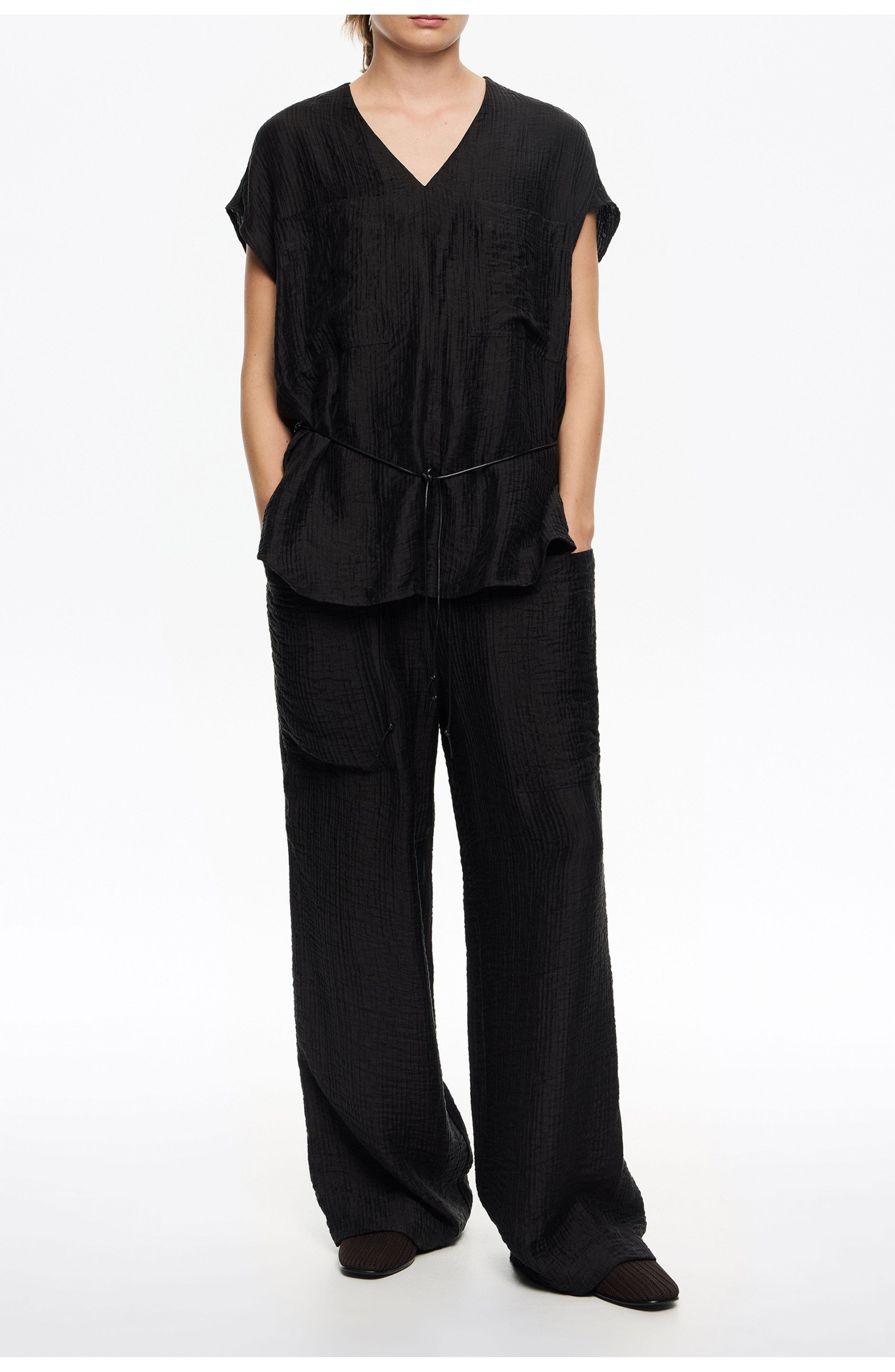 Trousers With Maxi Pockets