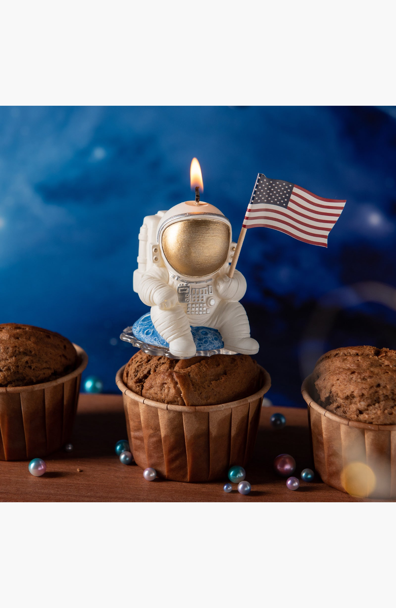 Southlake gifts Astronaut Landing Candle, Alternate, color, Astronaut
