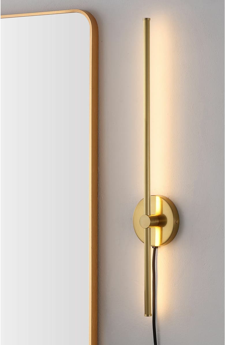JONATHAN Y Anton 1-Light Modern Minimalist Iron Adjustable Bar Integrated LED Plug-In Sconce, Alternate, color, Brass Gold