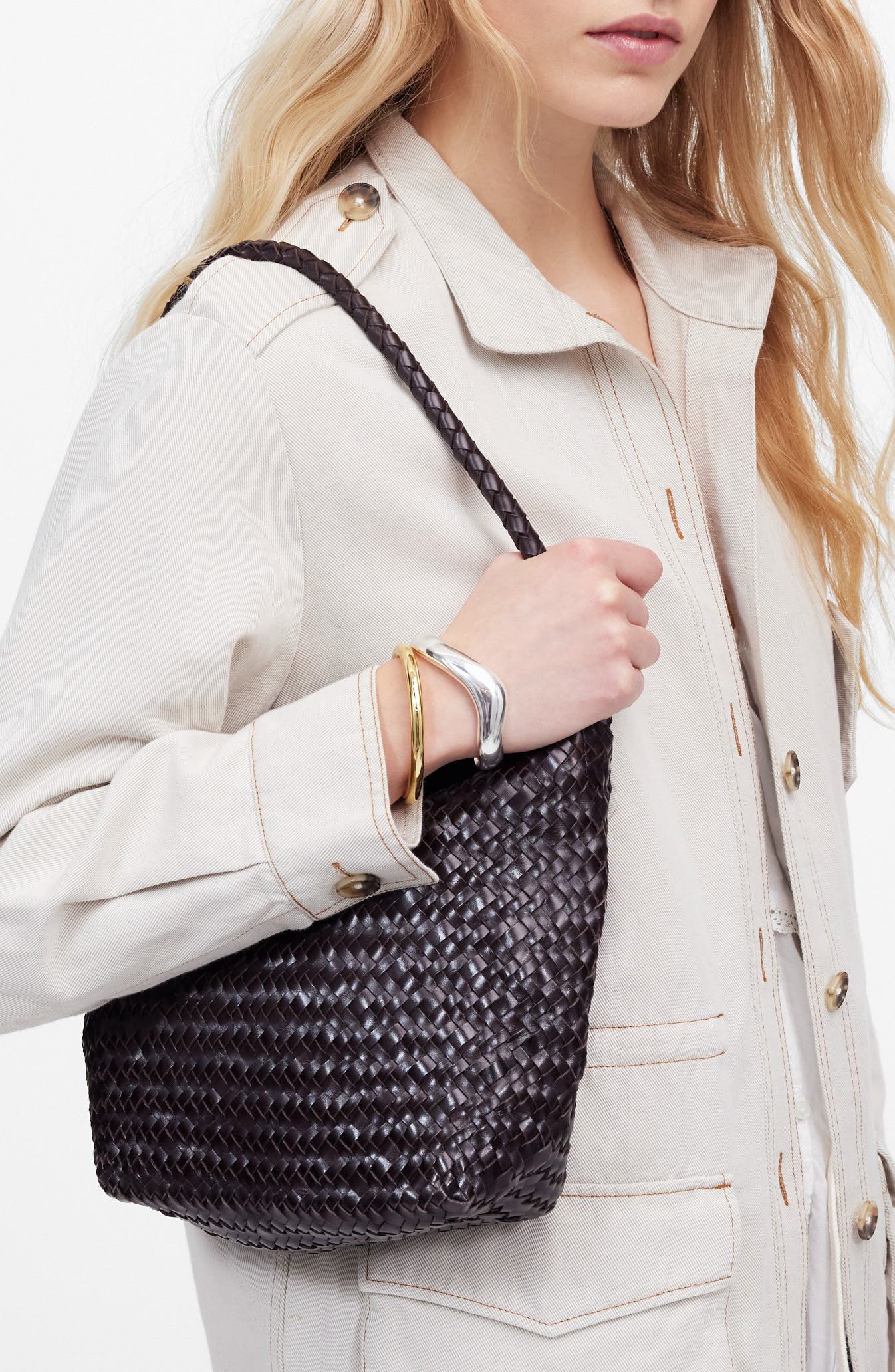 Madewell The Handwoven Leather Shoulder Bag, Alternate, color, Coffee Bean