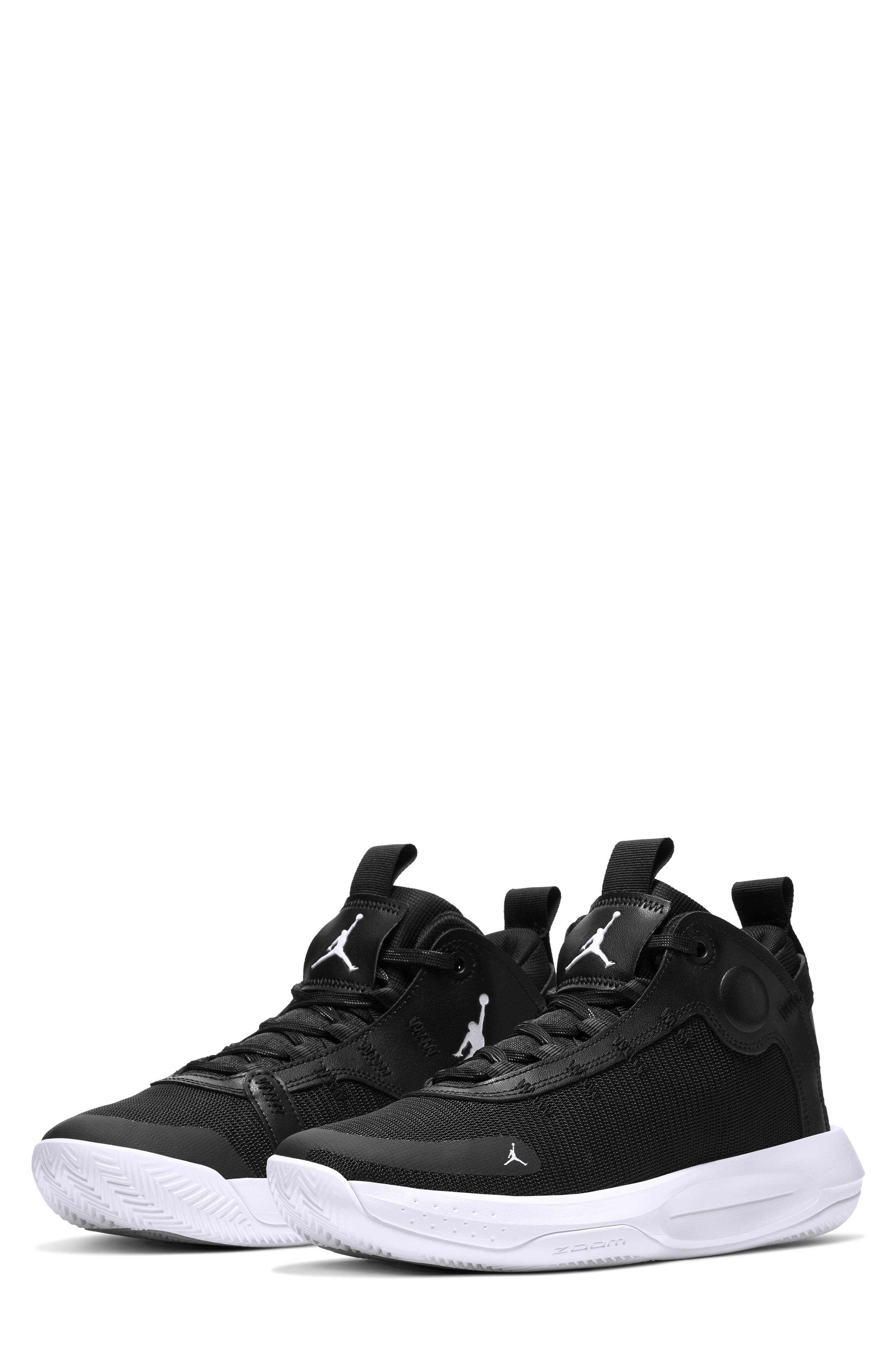 Jordan Nike Jordan Jumpman 2020 Basketball Shoe, Main, color, 