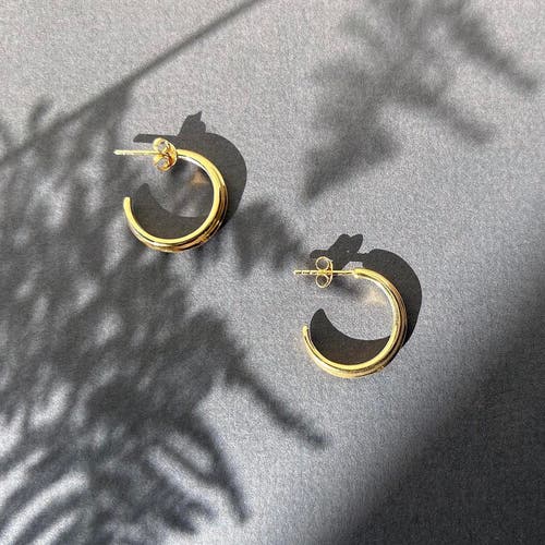 Astor & Orion Crescent Hoops In Gold