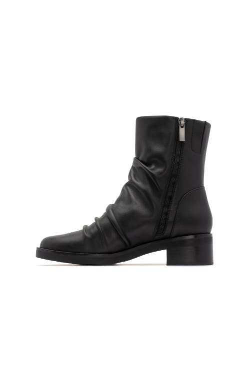 Abeo Traverse Scrunch Boot In Black - Regular