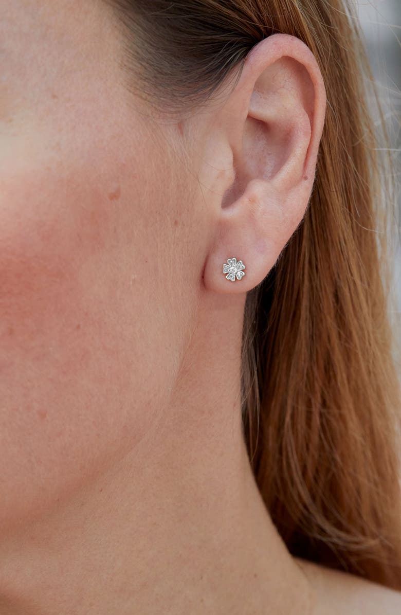 SAVVY CIE JEWELS CZ Flower Stud Earrings, Alternate, color,