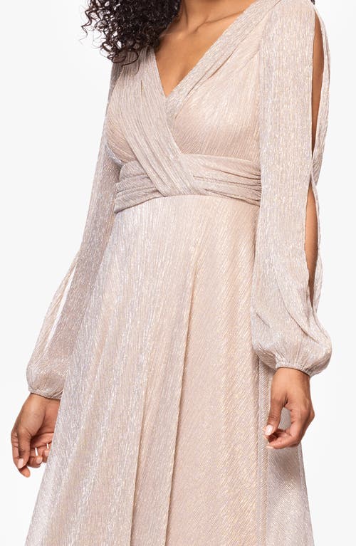 BETSY & ADAM BETSY & ADAM METALLIC CRINKLE LONG SLEEVE A-LINE GOWN 