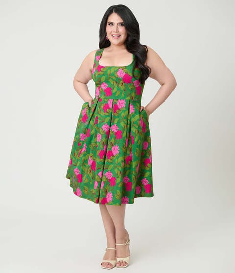 Plus Size Square Neck Pleated Swing Dress