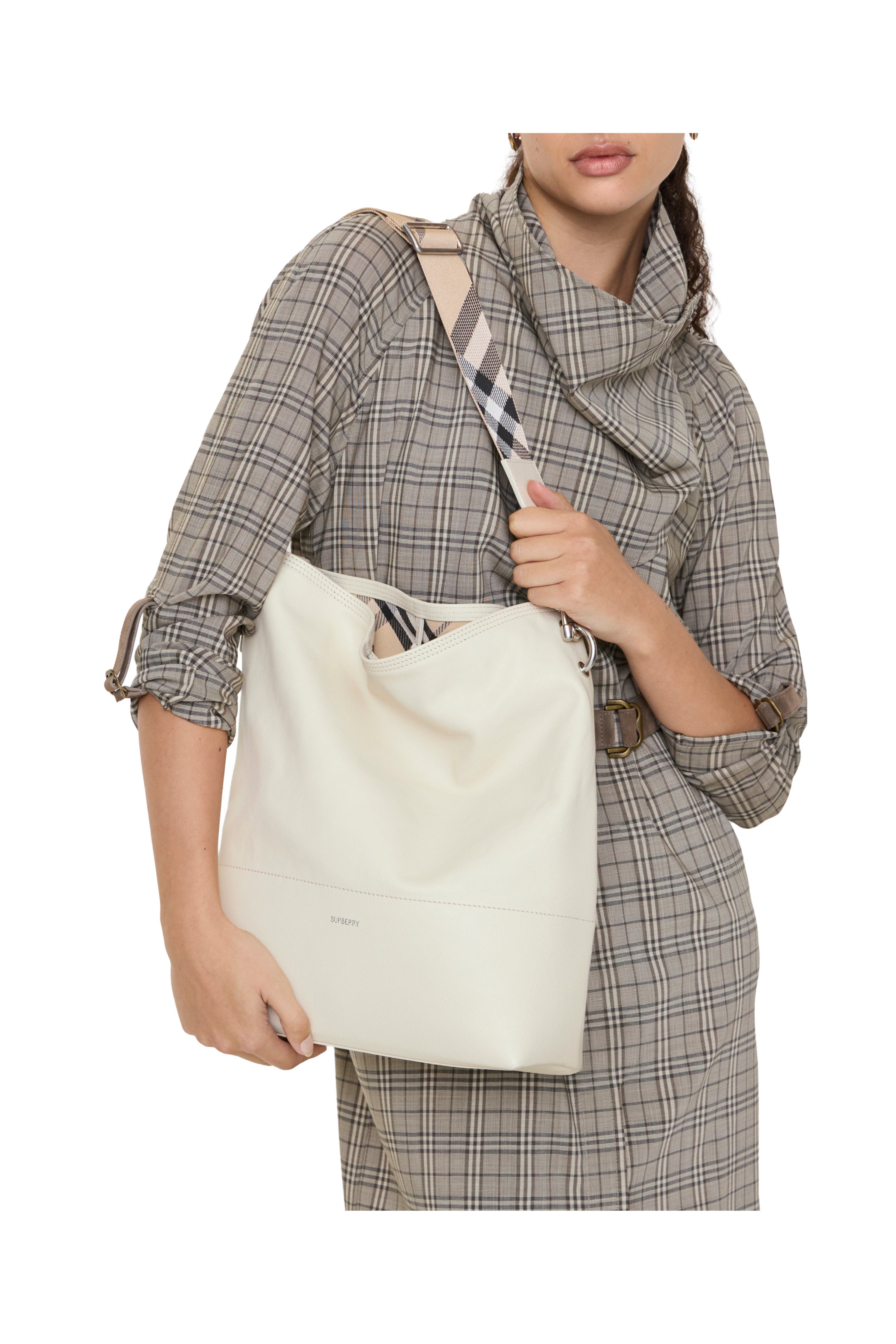 Burberry Medium B Clip Bucket Bag, Alternate, color, Soap Beige