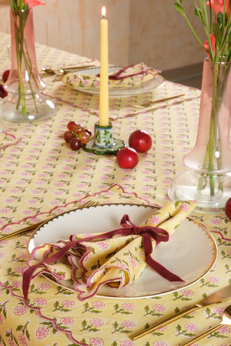 Mona Scallop Embroidered Blockprint Tablecloth, Alternate, color, 70x120