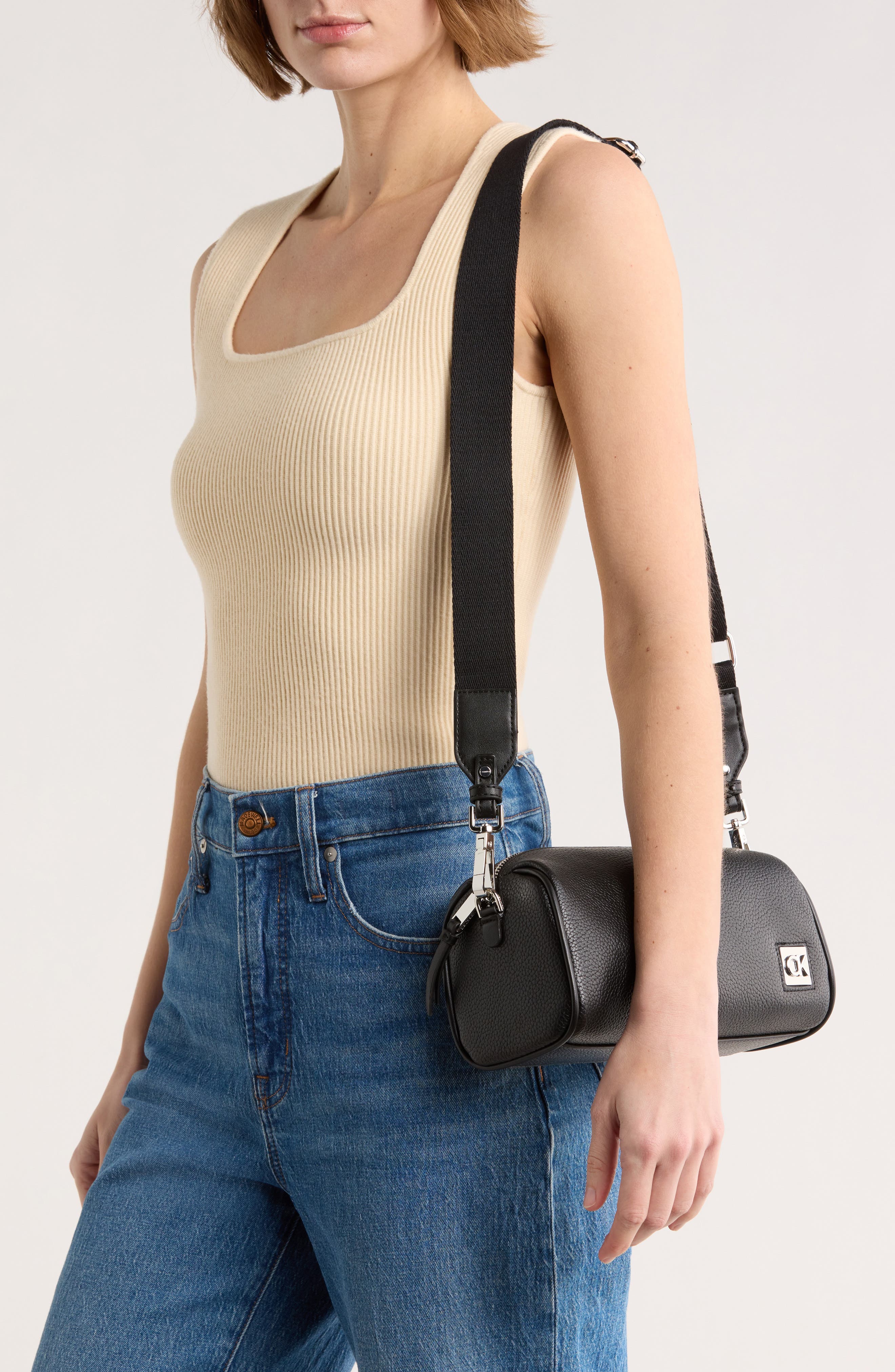 Calvin Klein Rue Crossbody Bag, Alternate, color, Black