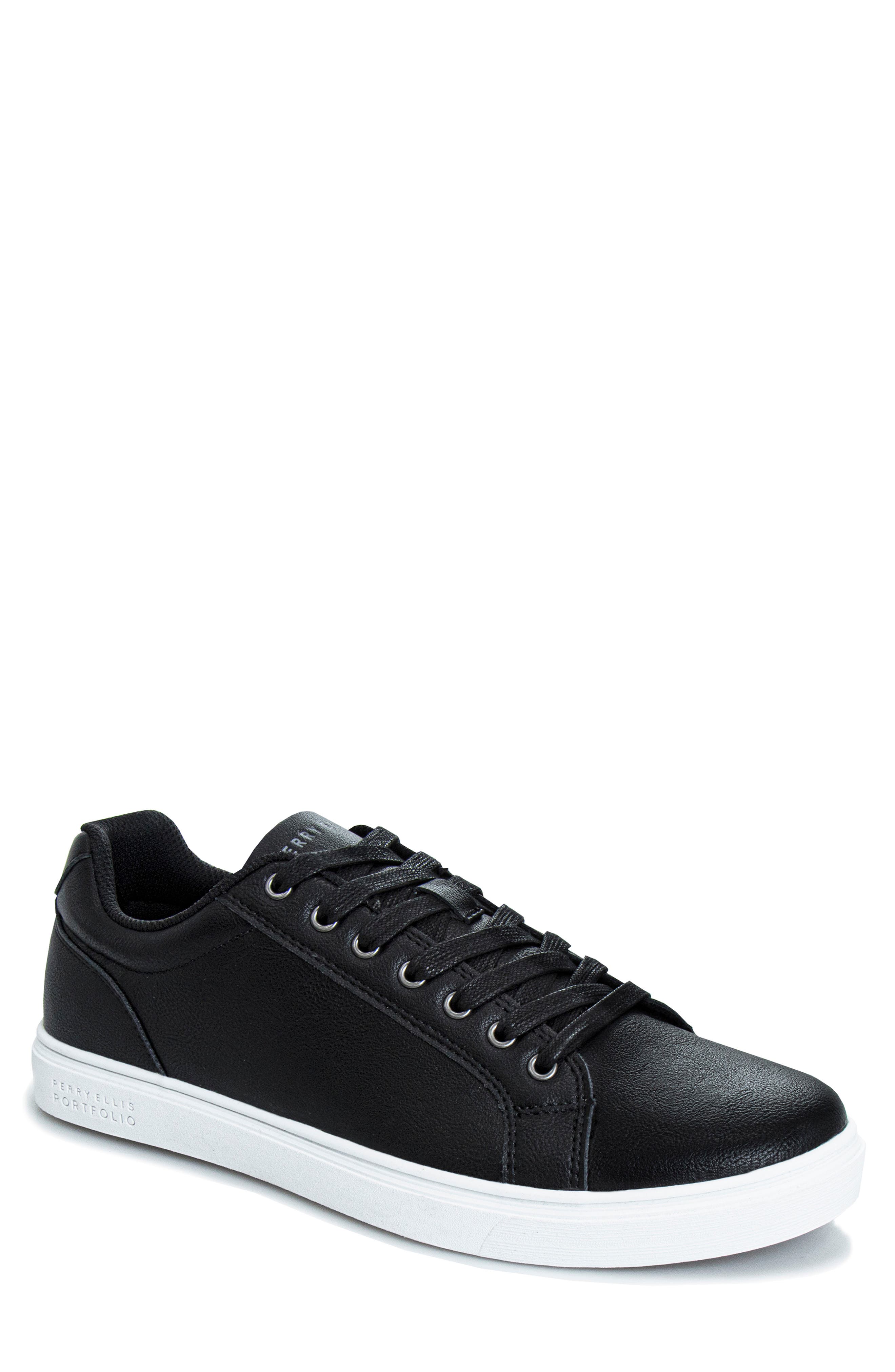 Low Top Sneaker