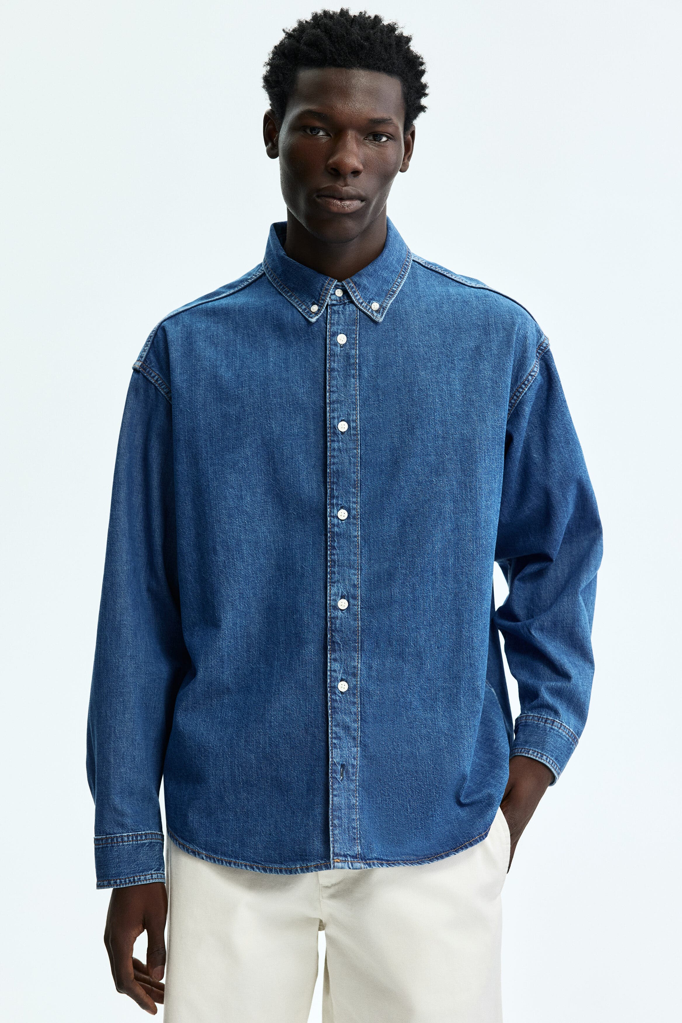 Oversized denim shirt - image 3