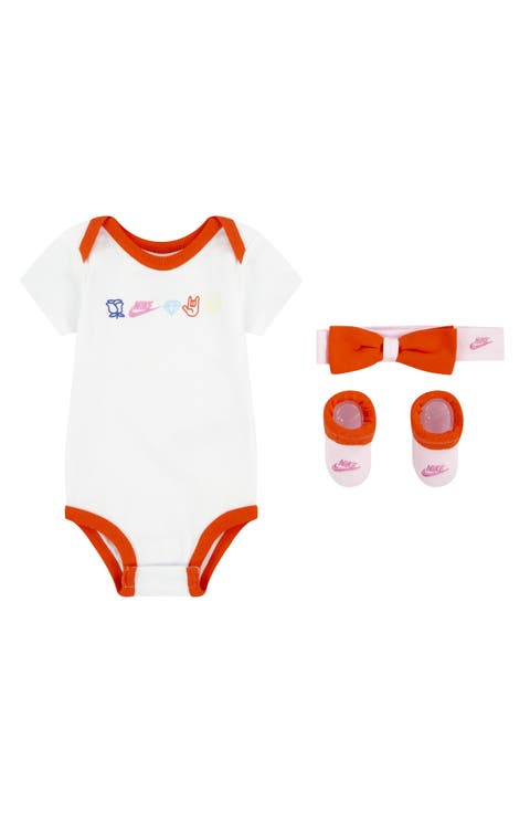 XO Swoosh Bodysuit, Booties & Headband Set (Baby)