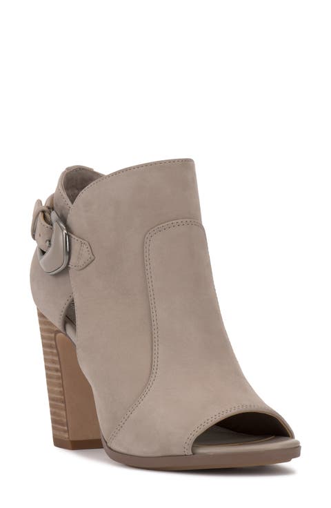 Bernida Peep Toe Sandal (Women)