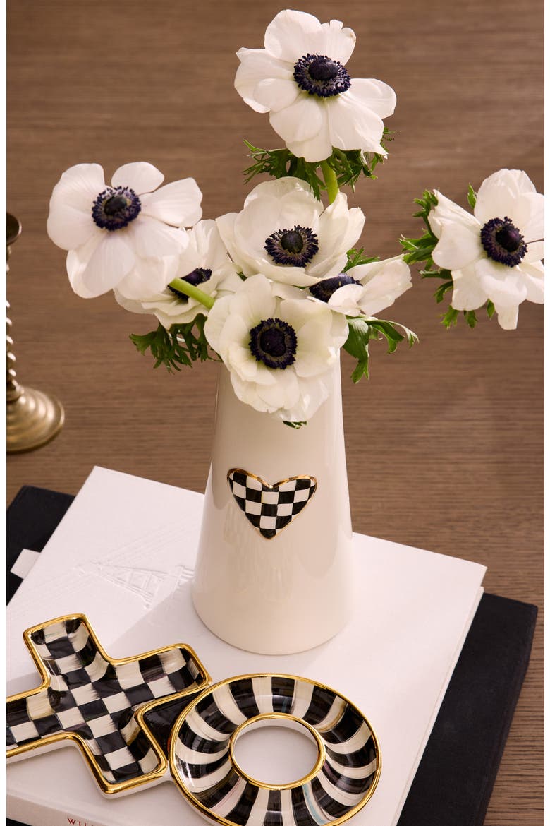 Courtly Check® Heart Vase, Alternate, color, BLACK/ WHITE