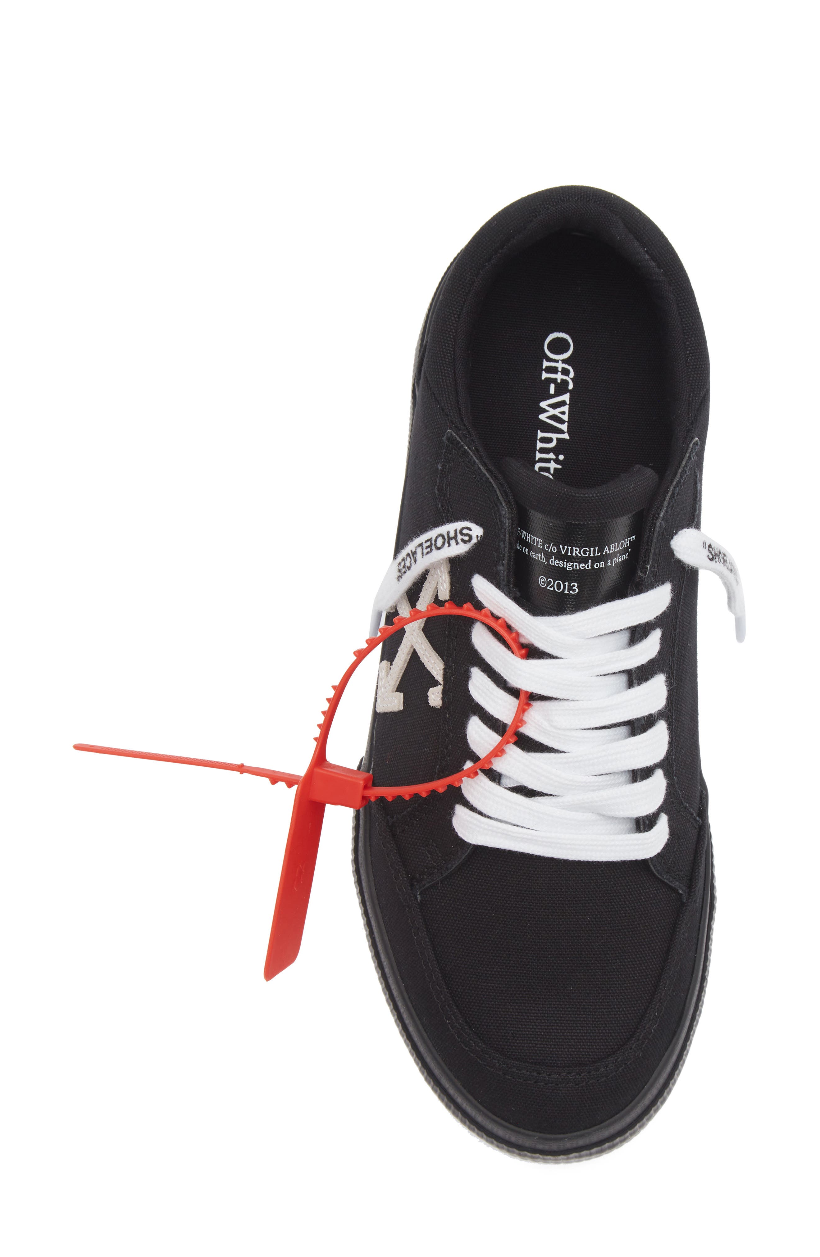 Off-White Vulcanized Low Sneaker, Alternate, color, Black - White