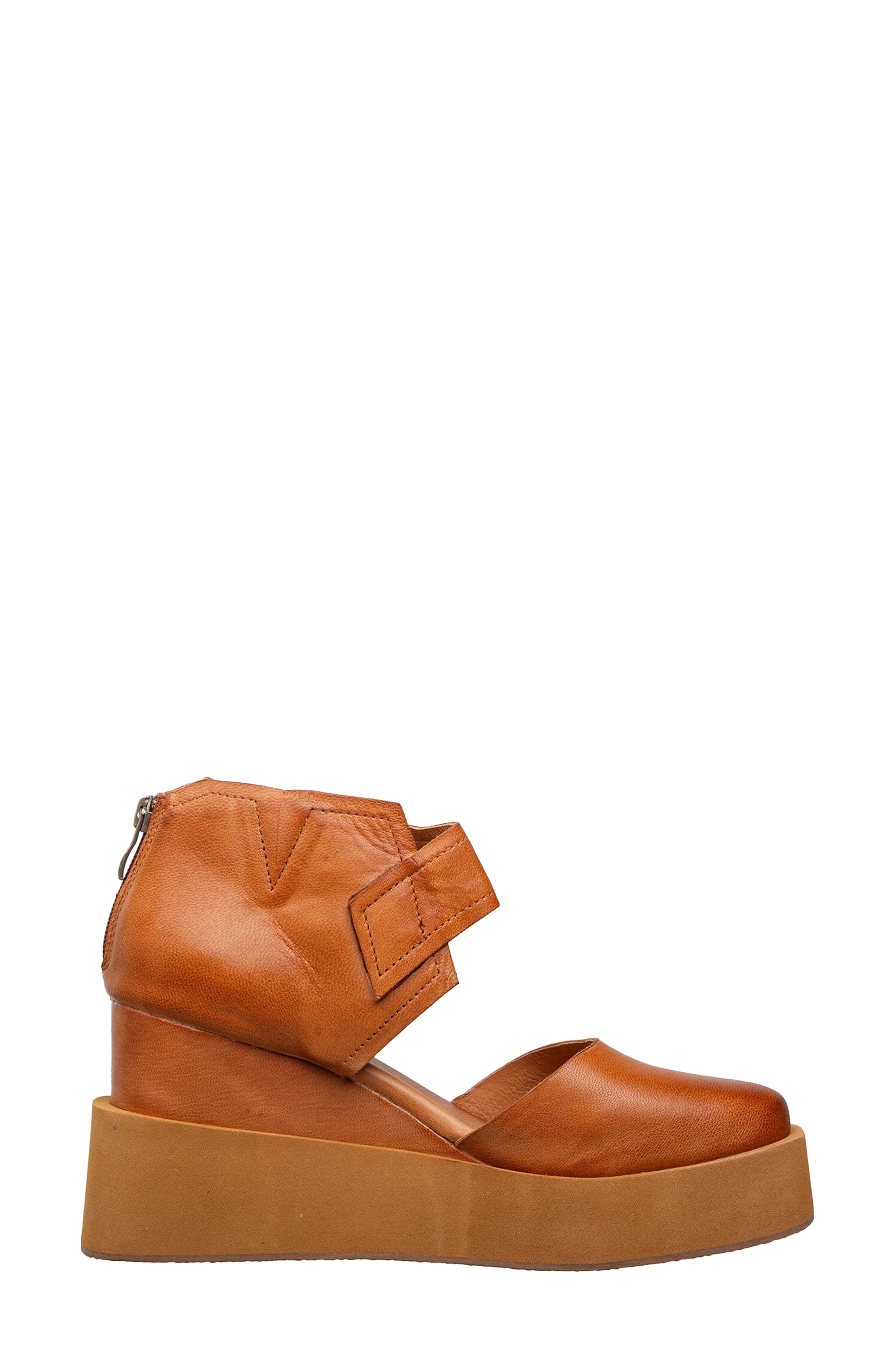 ANTELOPE Ursula Platform Wedge Pump, Alternate, color, Tan