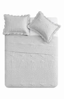 VCNY HOME Scallop Microfiber Quilt Set