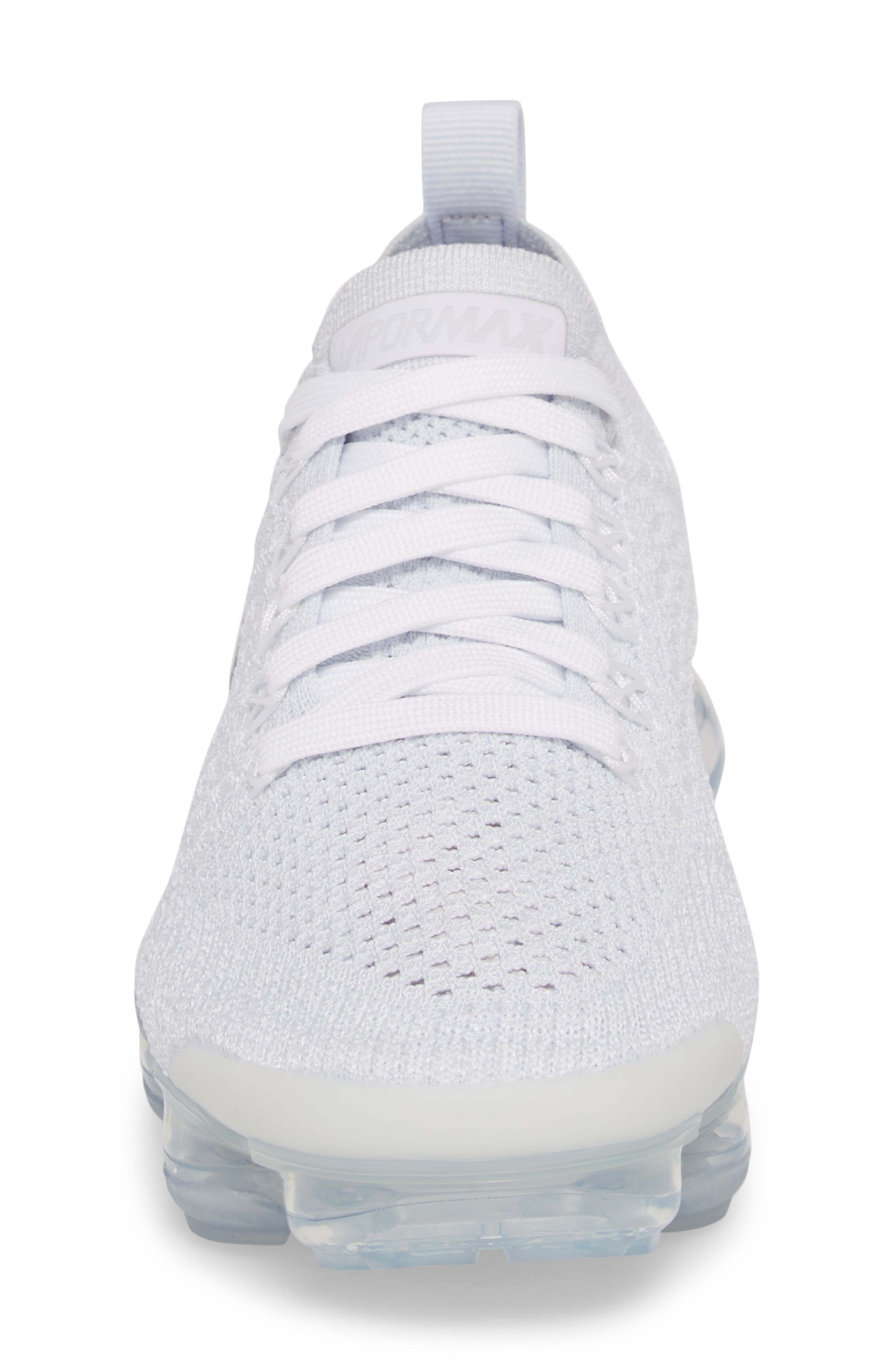 Air VaporMax Flyknit 2 Sneaker, Alternate, color, WHITE/ GREY/ FOOTBALL GREY