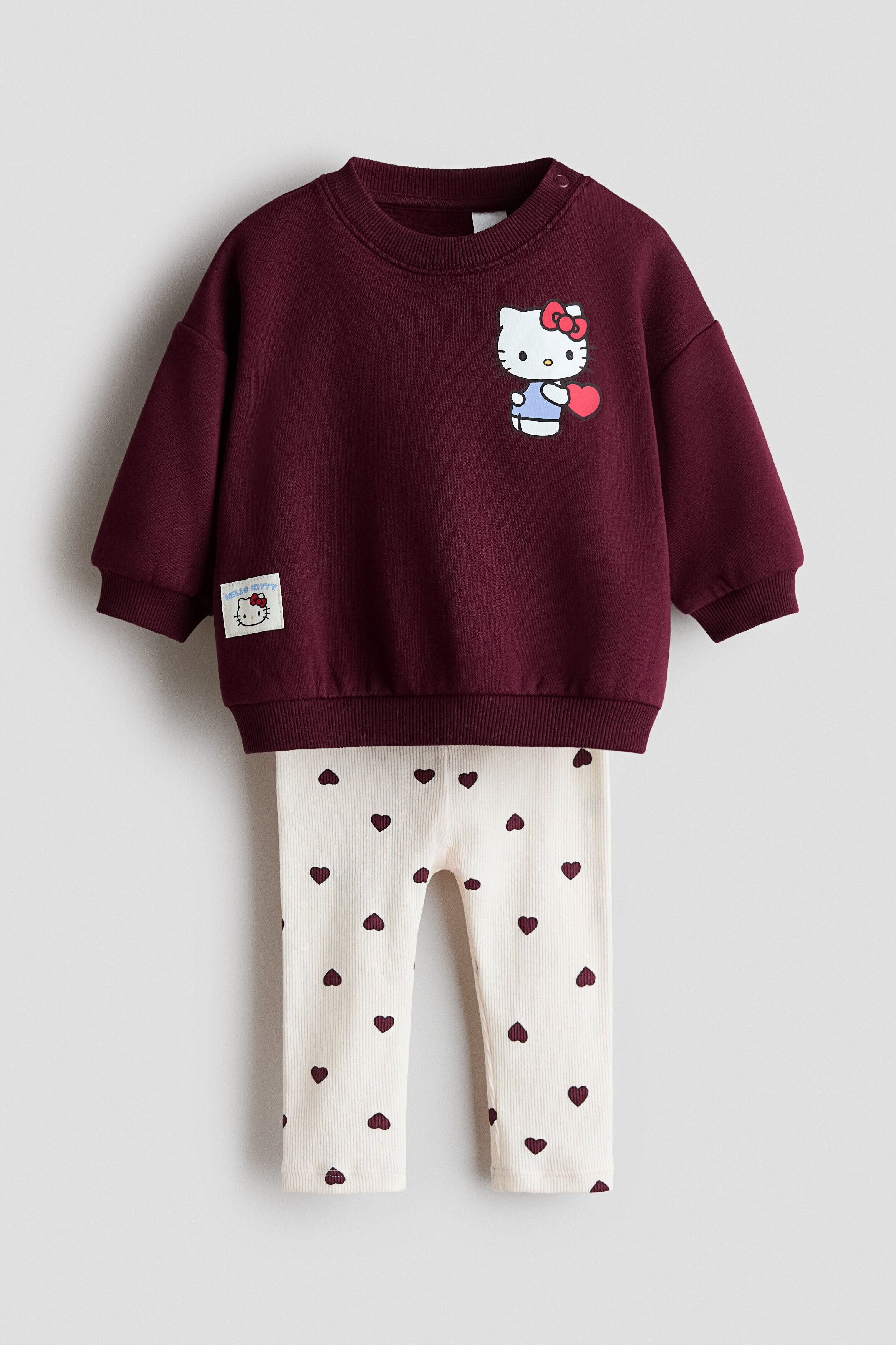 Dark red/Hello Kitty