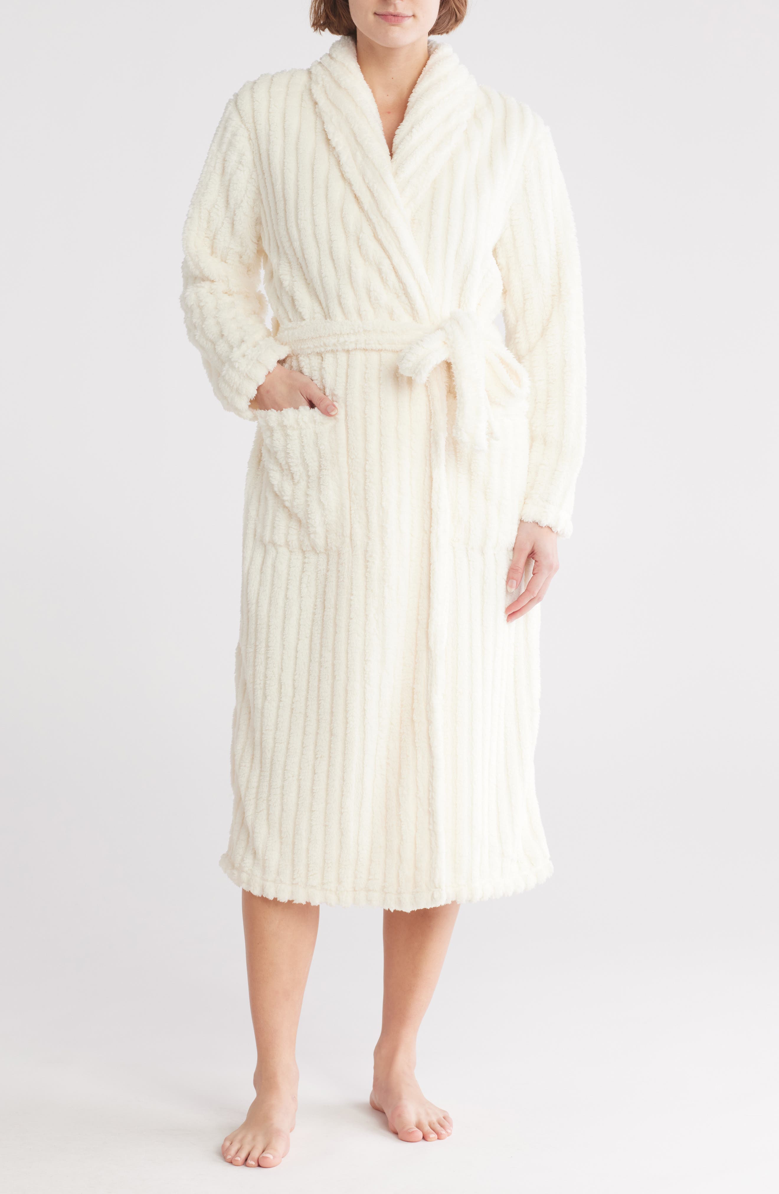 NORDSTROM RACK Textured Plush Fleece Robe