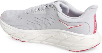 Arahi 7 Running Shoe