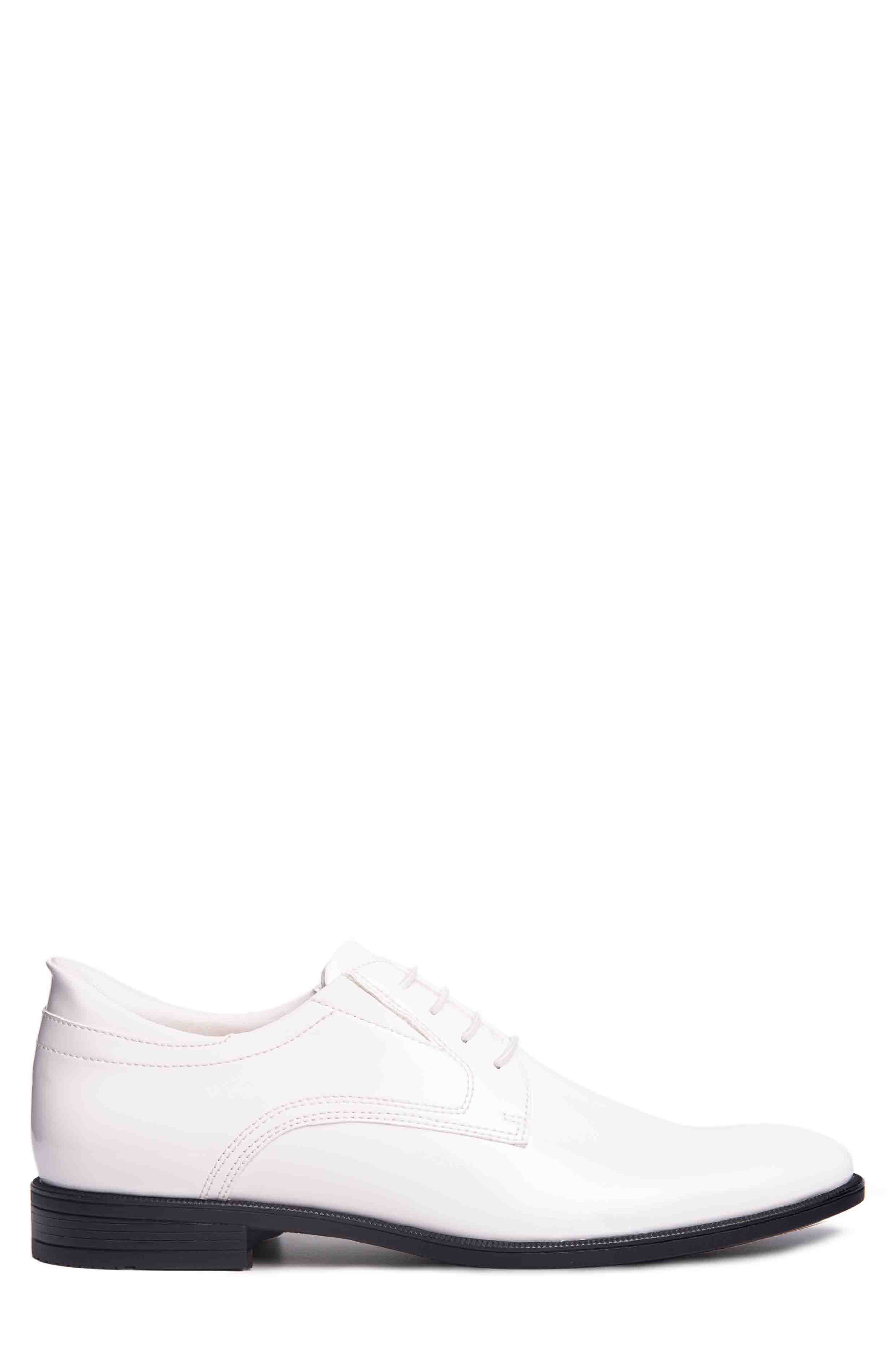 State Street Plain Toe Casual Oxford, Alternate, color, WHITE PATENT