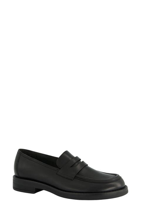 Flynn Loafer