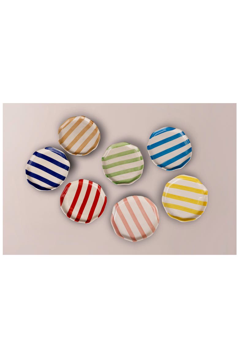 Set of 2 Stripe Plates, Alternate, color, BROWN