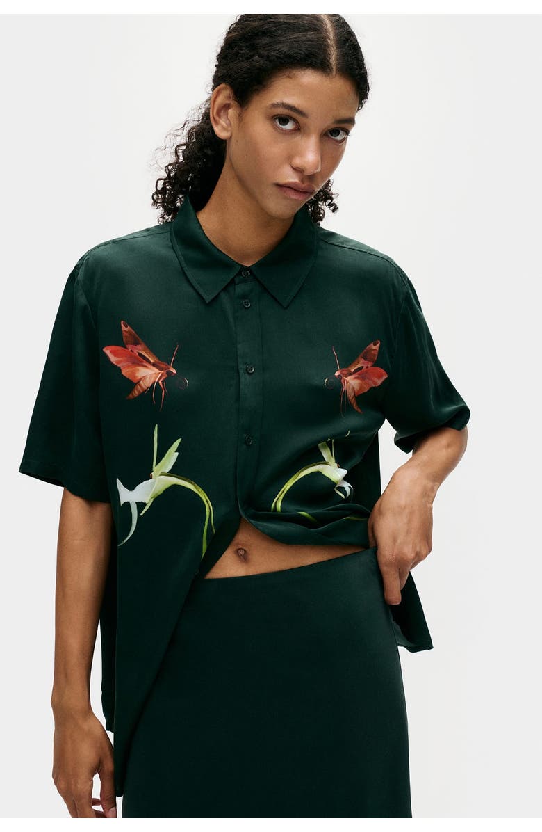 SILK LAUNDRY SHORT SLEEVE BOYFRIEND SHIRT SYMBIOTIC, Main, color, 