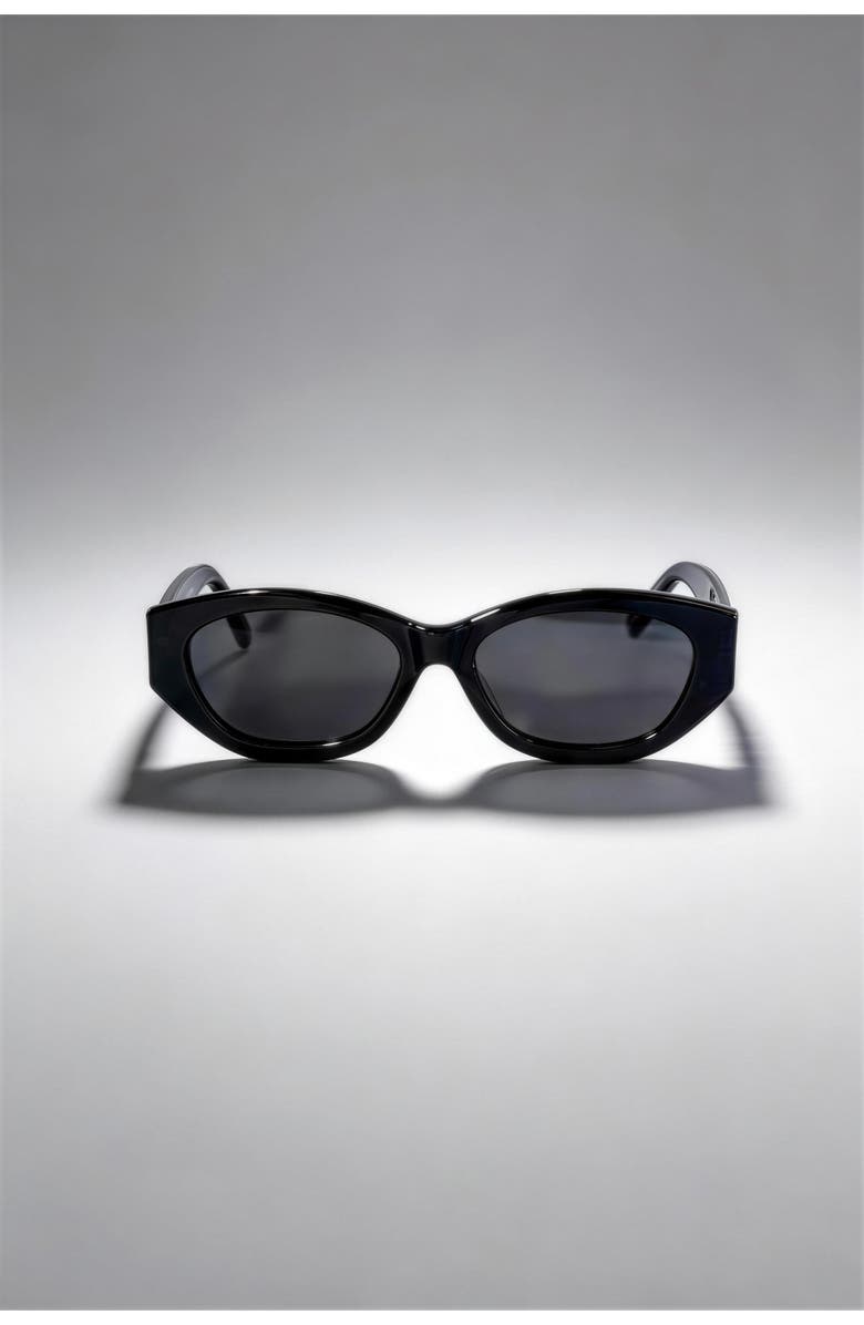 Classicharms Arc Oval Frame Sunglasses, Alternate, color, Black