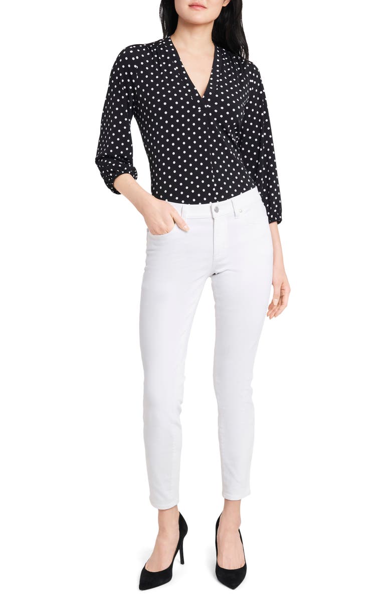 Vince Camuto V-Neck Top, Alternate, color, 