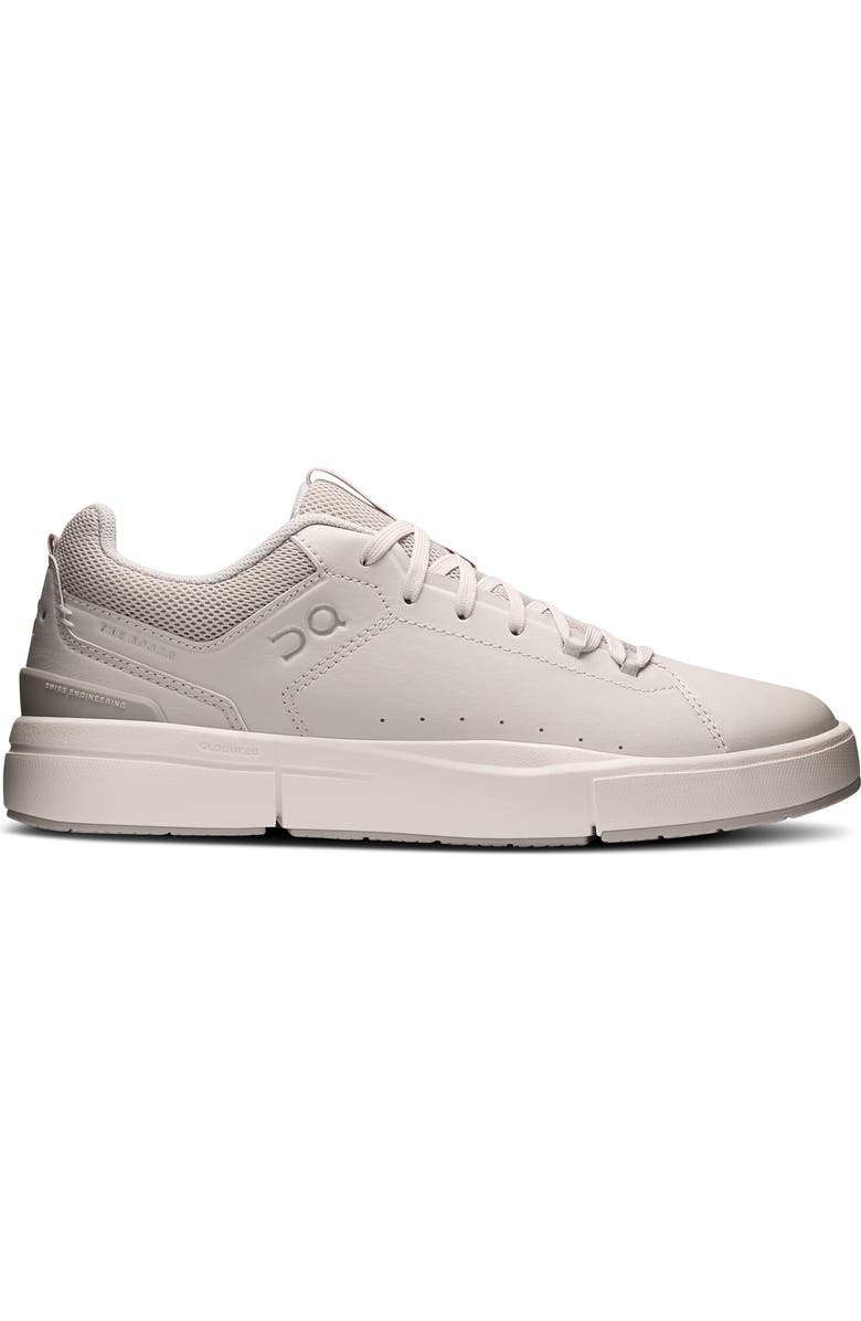 On Kids' THE ROGER Youth Tennis Sneaker, Alternate, color, Frost/ Silver