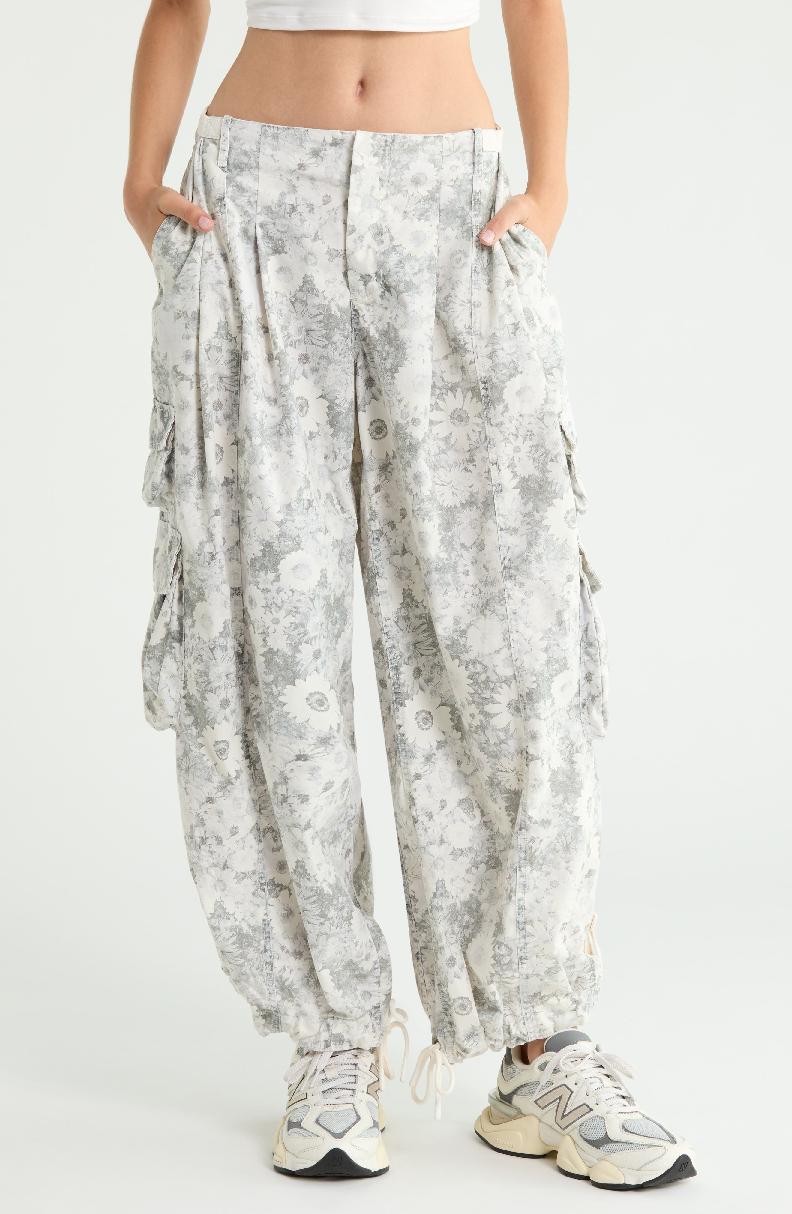 selected CAMO FLORAL IVORY
