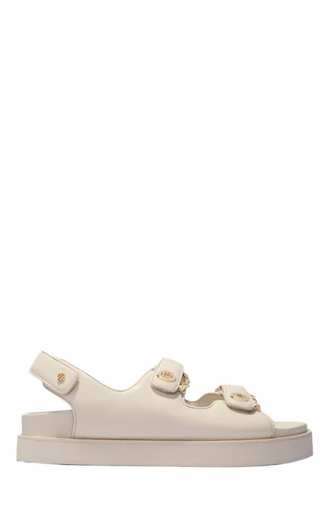 Flat leather sandals