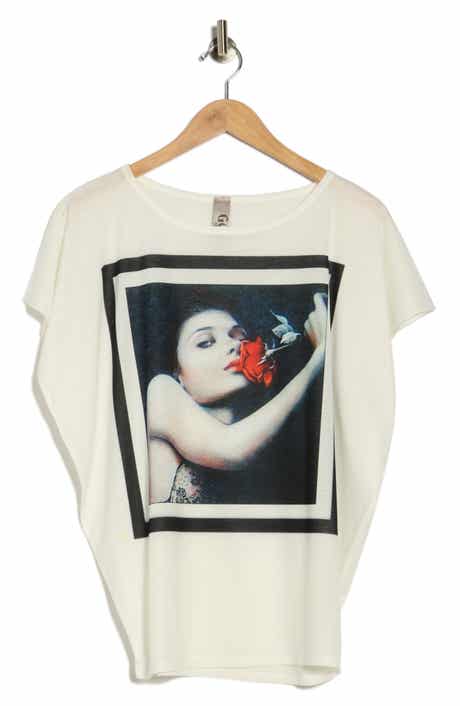 GO COUTURE Woman Rose Cap Sleeve Graphic T-Shirt