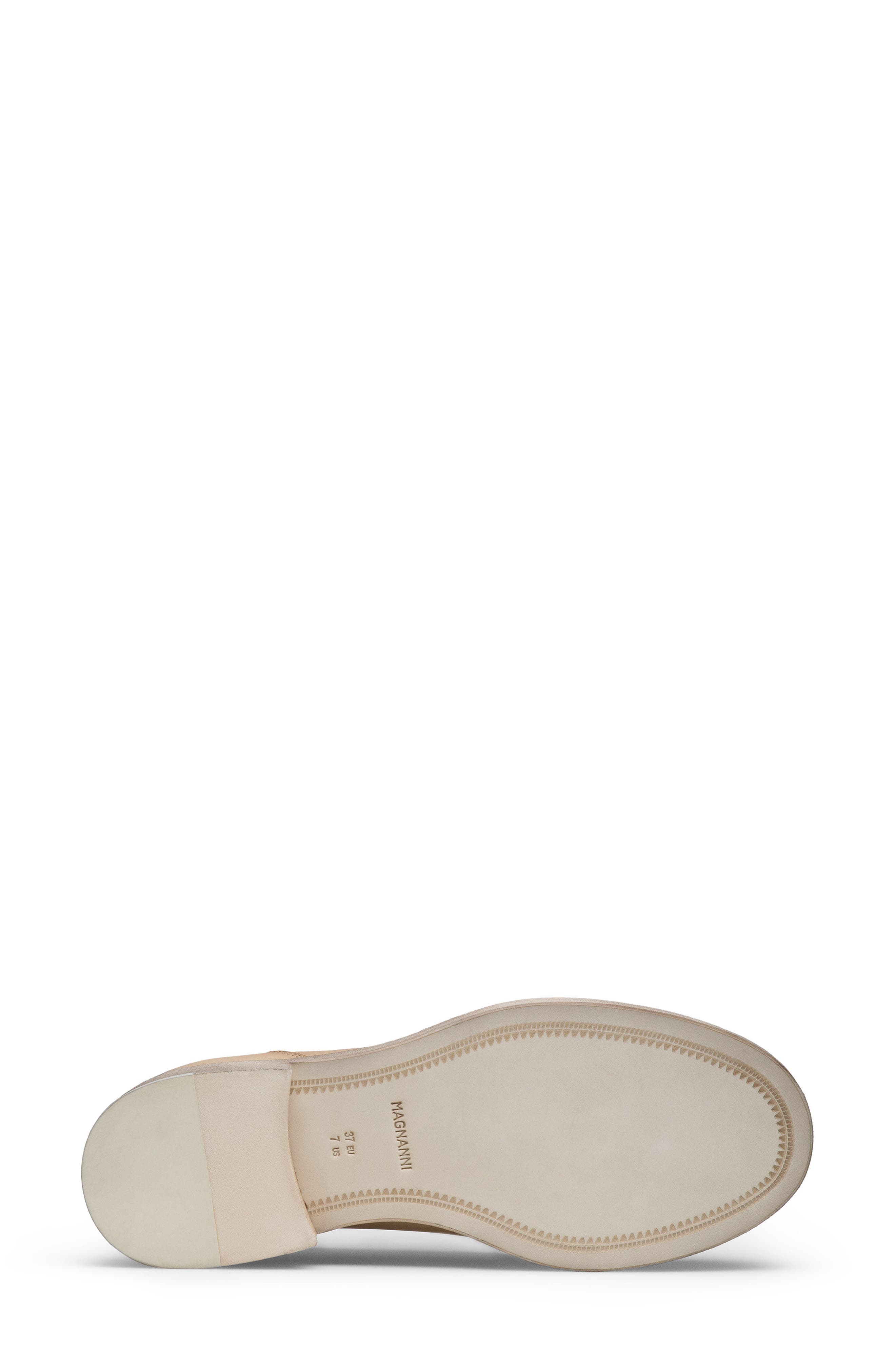 Magnanni Oaklynn Leather Loafer, Alternate, color, Taupe