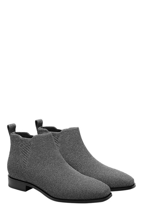 Ryan Slip-On Chelsea Boots