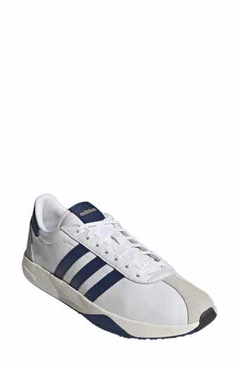 Run 76/26 Sneaker