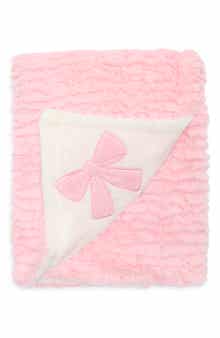 Bow Appliqu9 Blanket