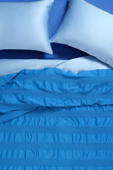 Braga Waffle E.king Size 102.5" x 86.5" Artisan Design