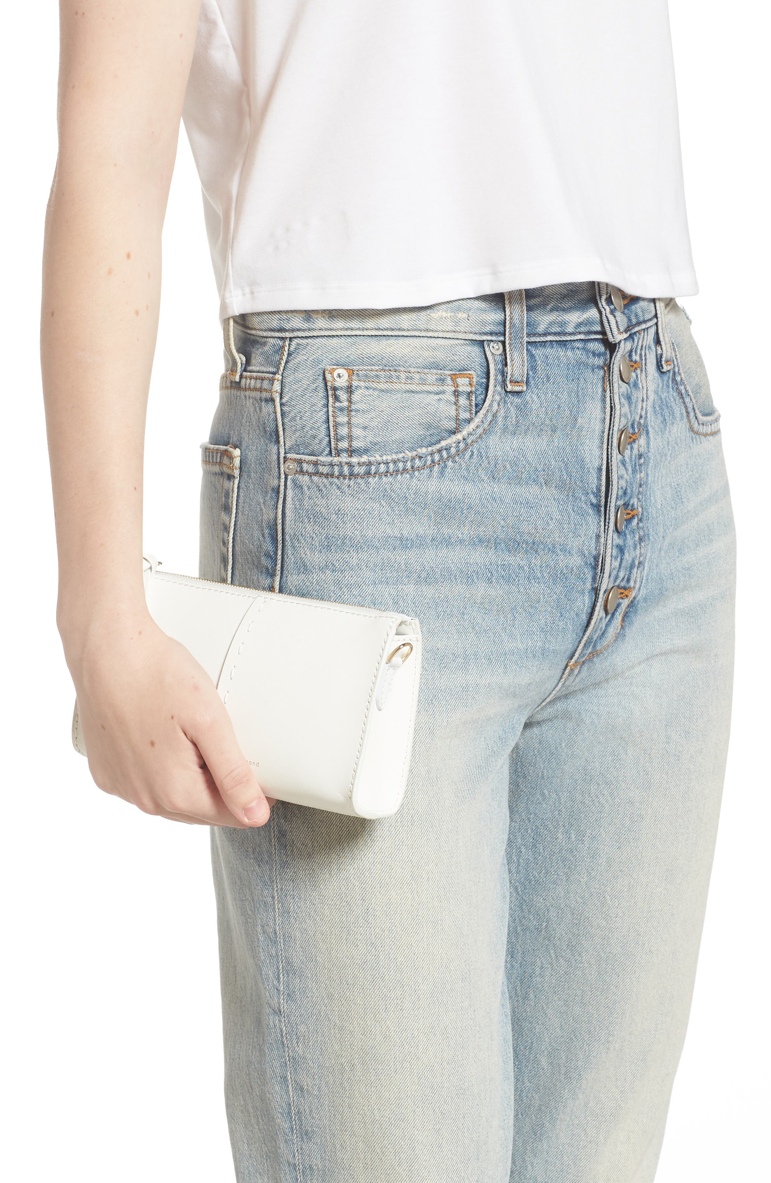FRAME Les Second Leather Crossbody Wallet | Nordstromrack display picture 1