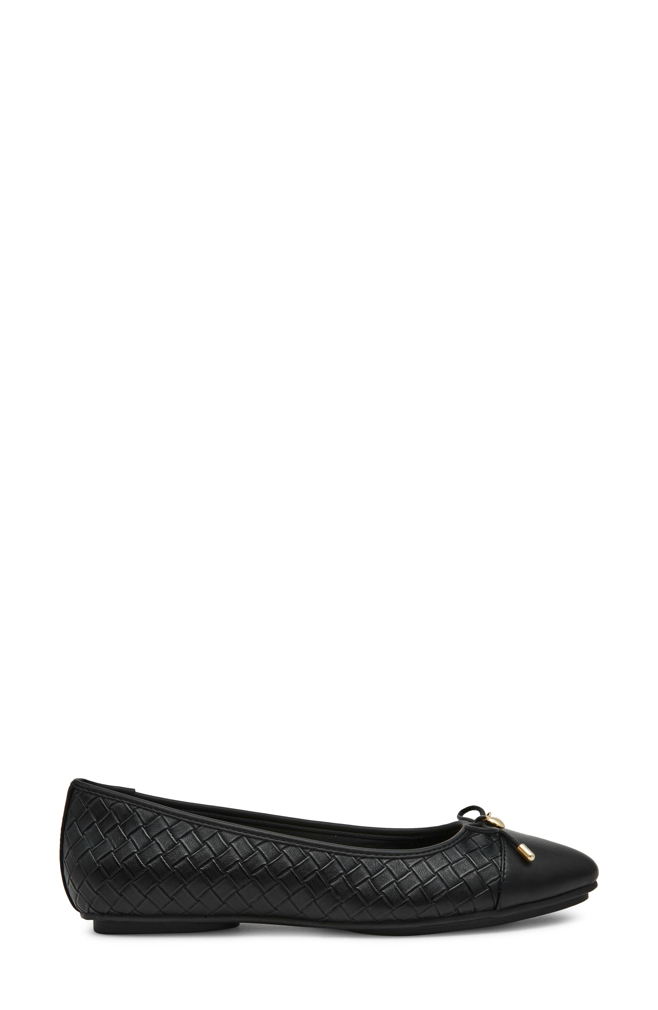 Anne Klein Luci Cap Toe Ballet Flat, Alternate, color, Black