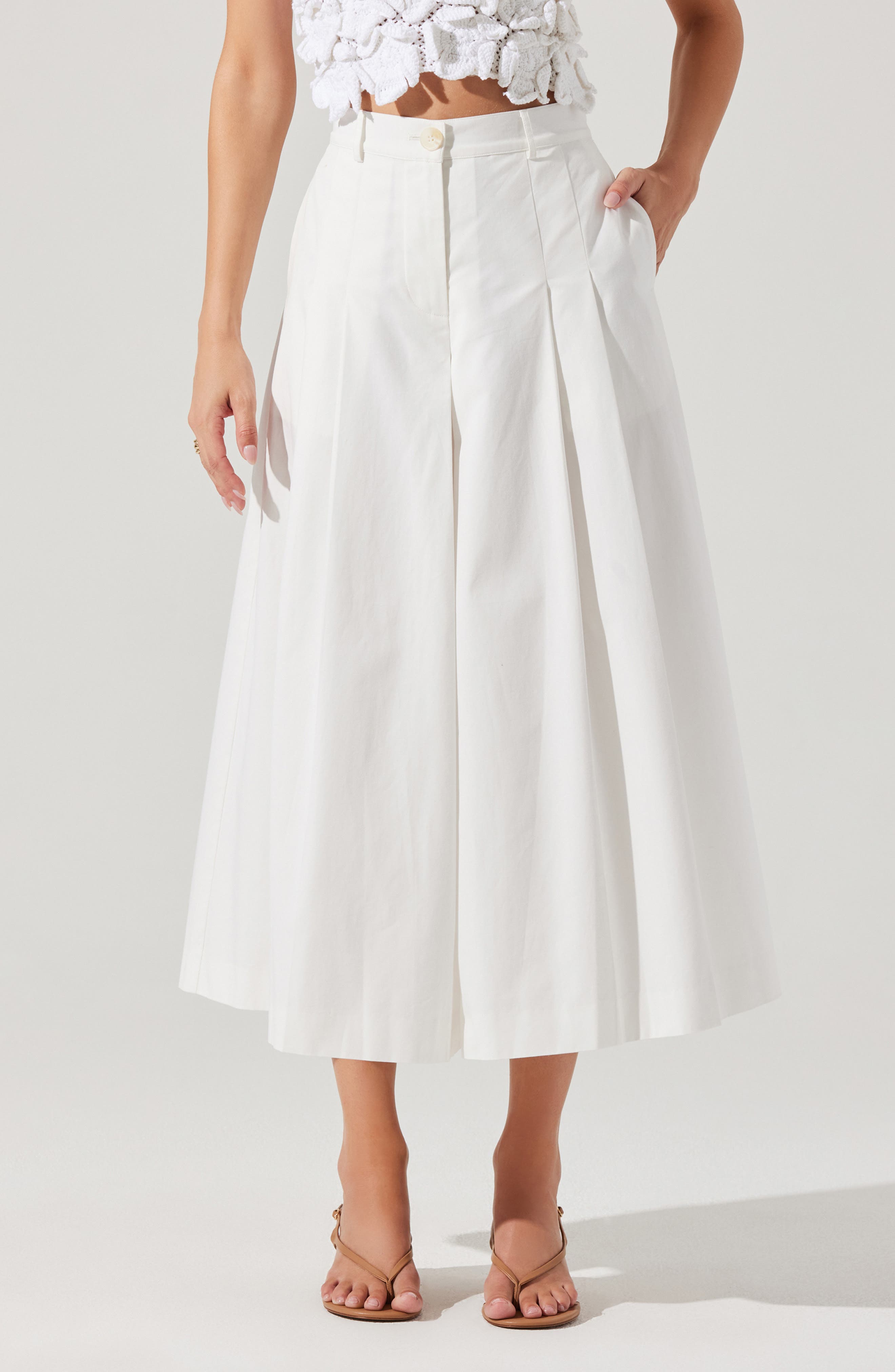 ASTR the Label Rowen Pleated Cotton Culottes