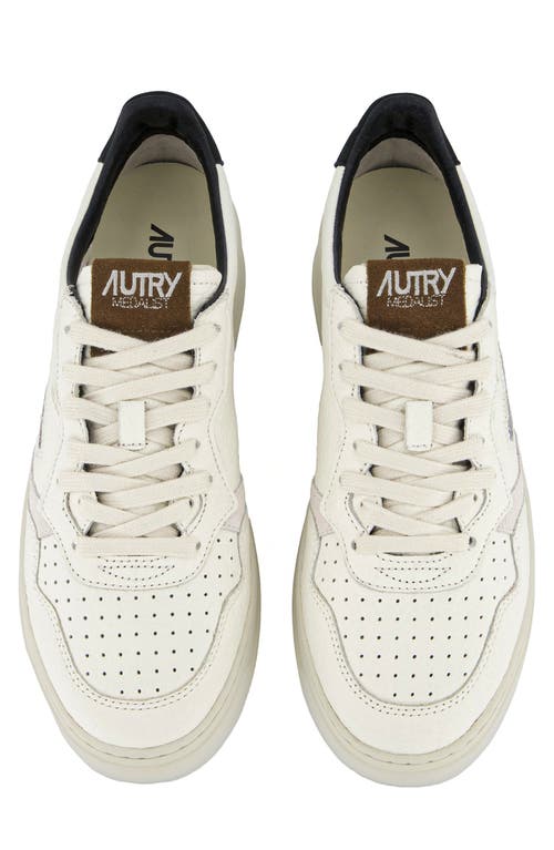 Autry Medalist Low Sneaker In White