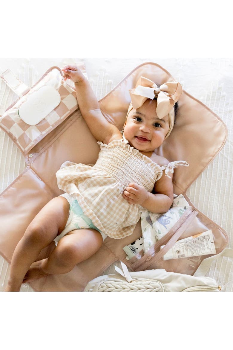 Portable/Foldable Waterproof Diaper Changing Pad with Smart Wipes Pocket, Alternate, color, Beige Checkers
