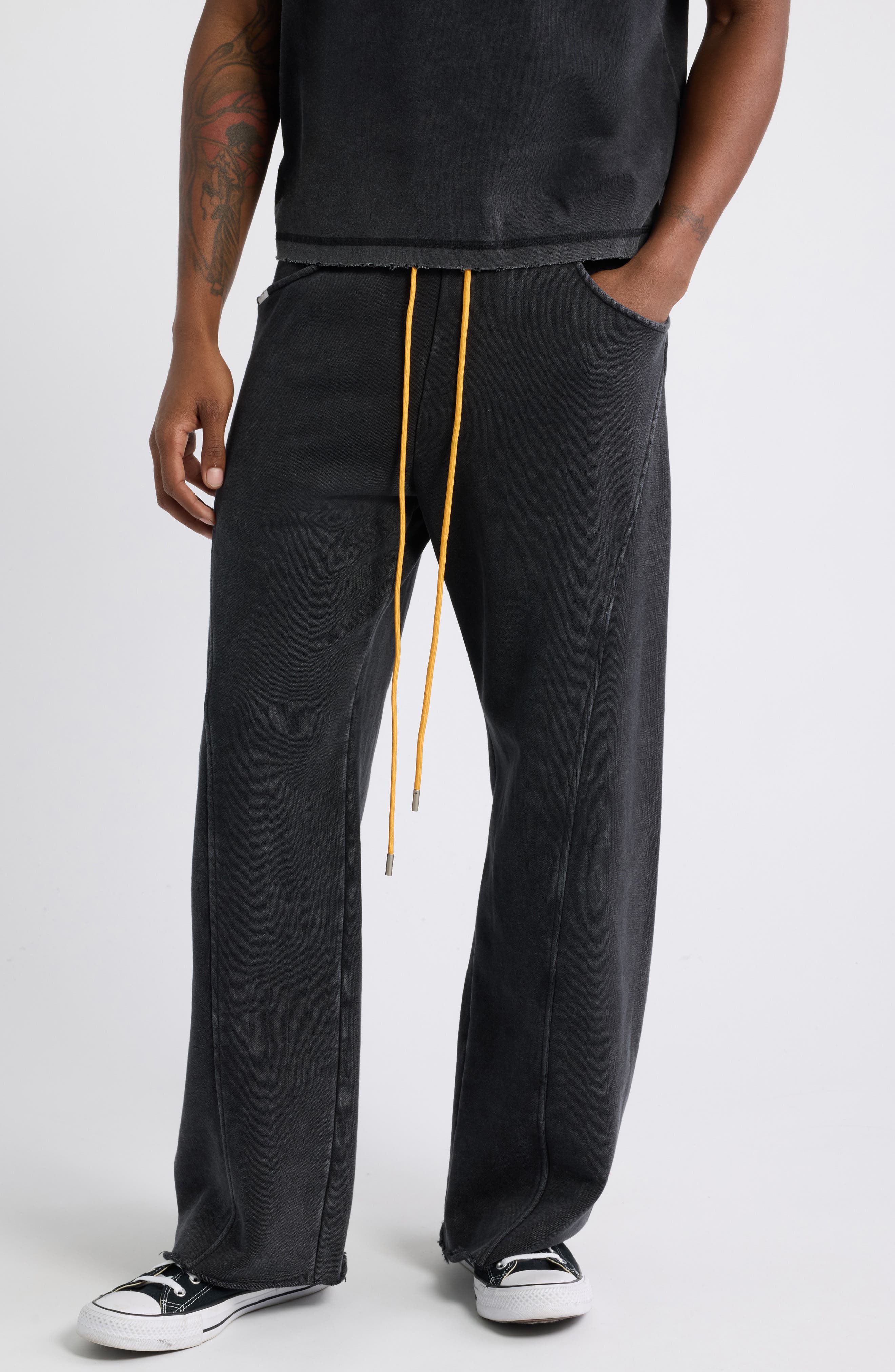 selected VINTAGE BLACK