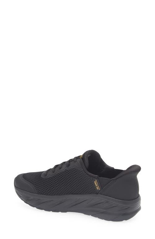Skechers D'lux Ultra Swift-fit Sneaker In Black