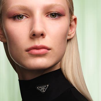 Dimensions Multi-Effect Refillable Eyeshadow Palette