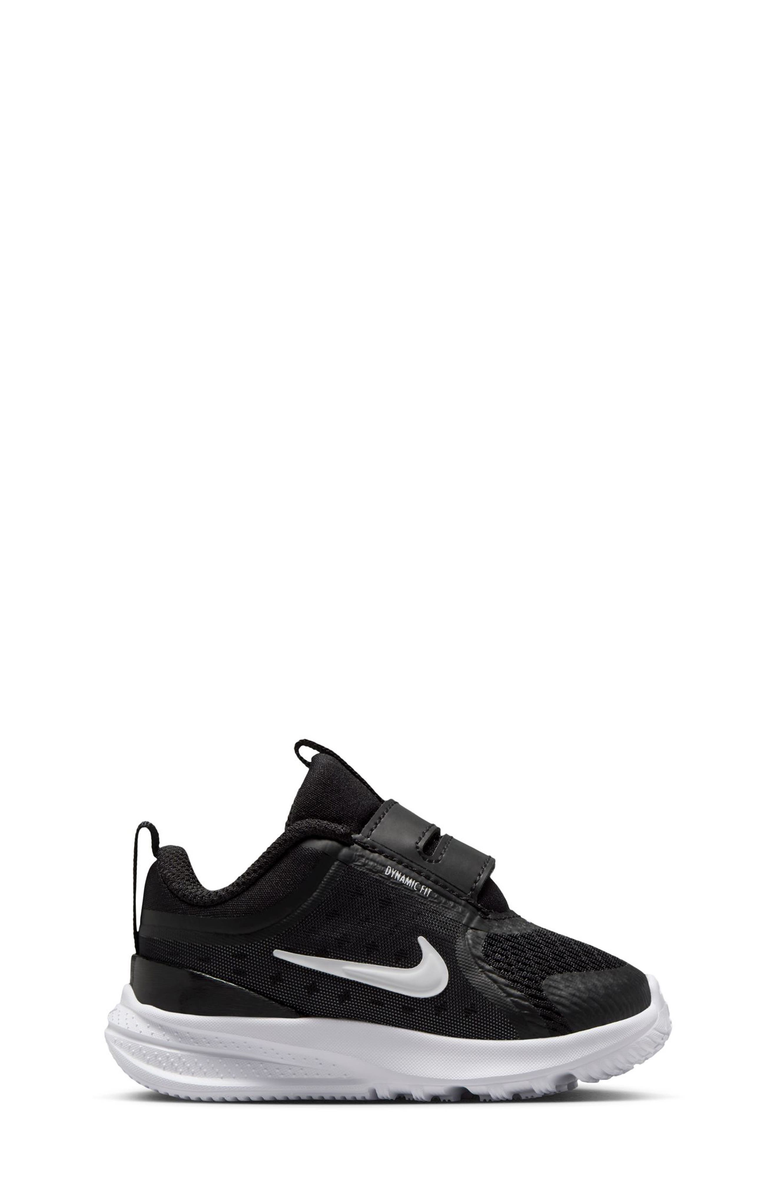 Nike Kids' Star Runner 5 Sneaker, Alternate, color, Black/ White/ White