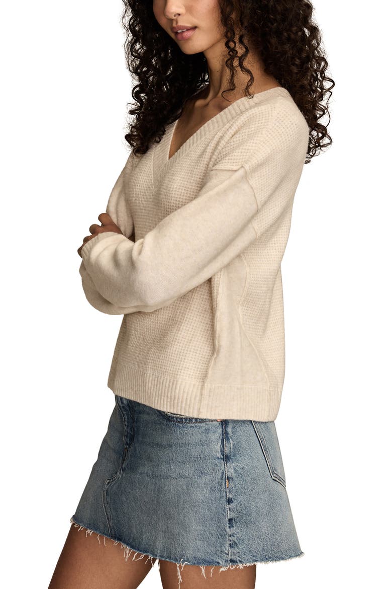 Waffle Knit V-Neck Sweater, Alternate, color, STRAW HEATHER
